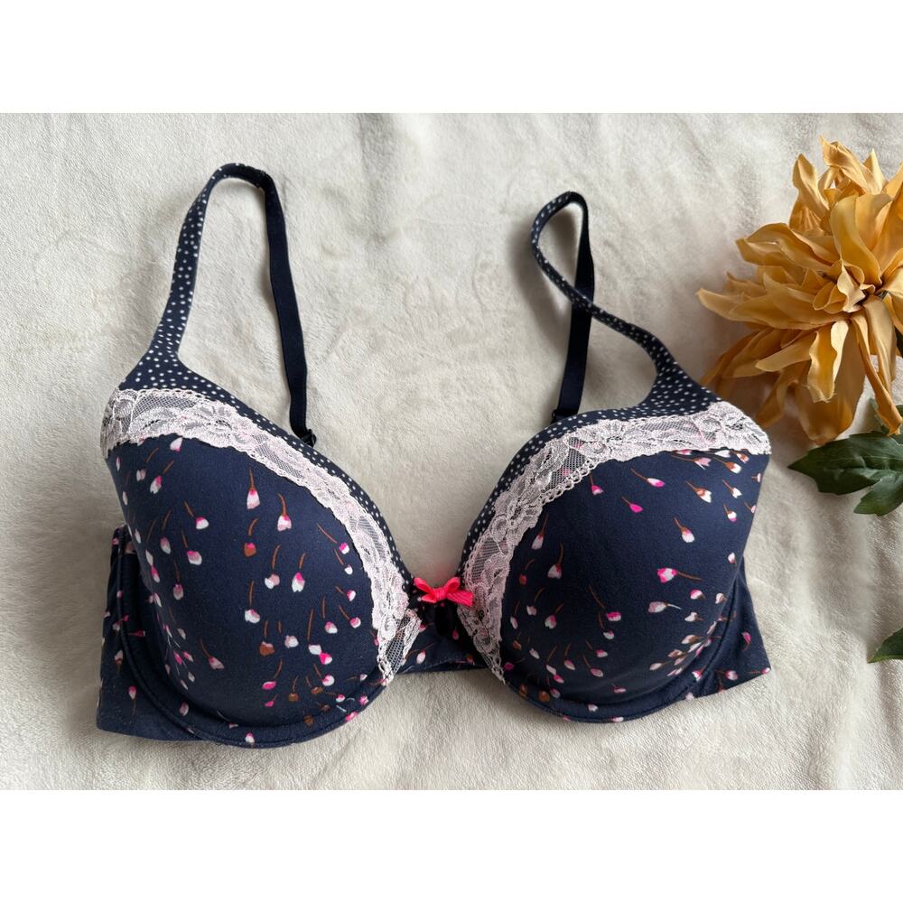 Victoria's Secret Body by Victoria Line Perfect Coverage 32DD